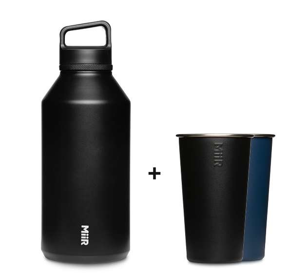 64oz-wm-bottle-2x-pint-cups-d8 64oz-bundle-03.png