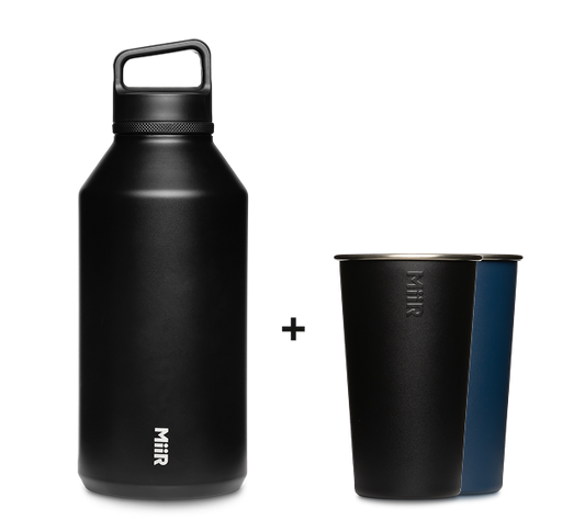64oz-wm-bottle-2x-pint-cups-d8 64oz-bundle-03.png