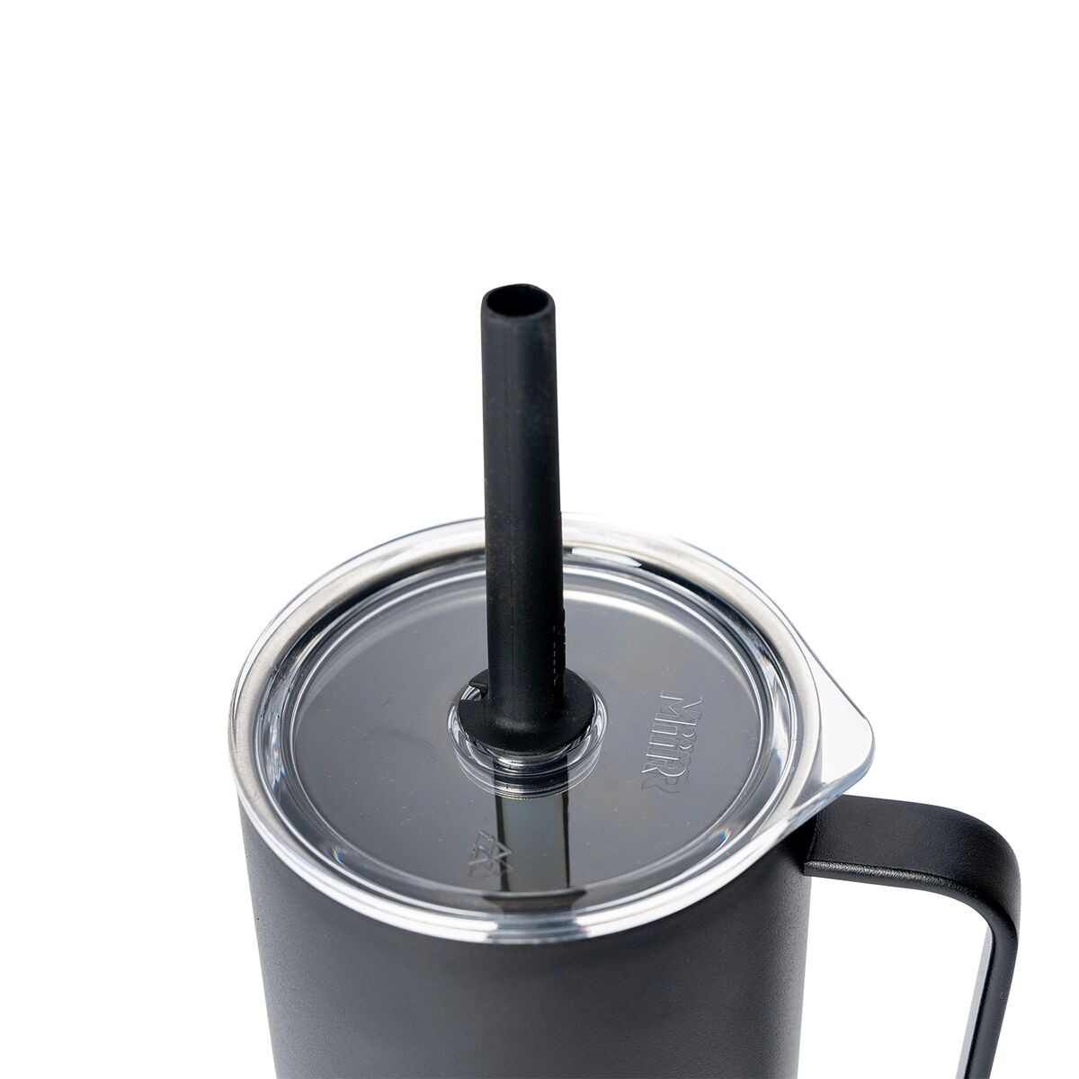 all-day-straw-cup-p7 WebPDP-32oz_All_Day_Straw_Cup_Black_Studio_0713__ADSC1SV32002_Lid.jpg