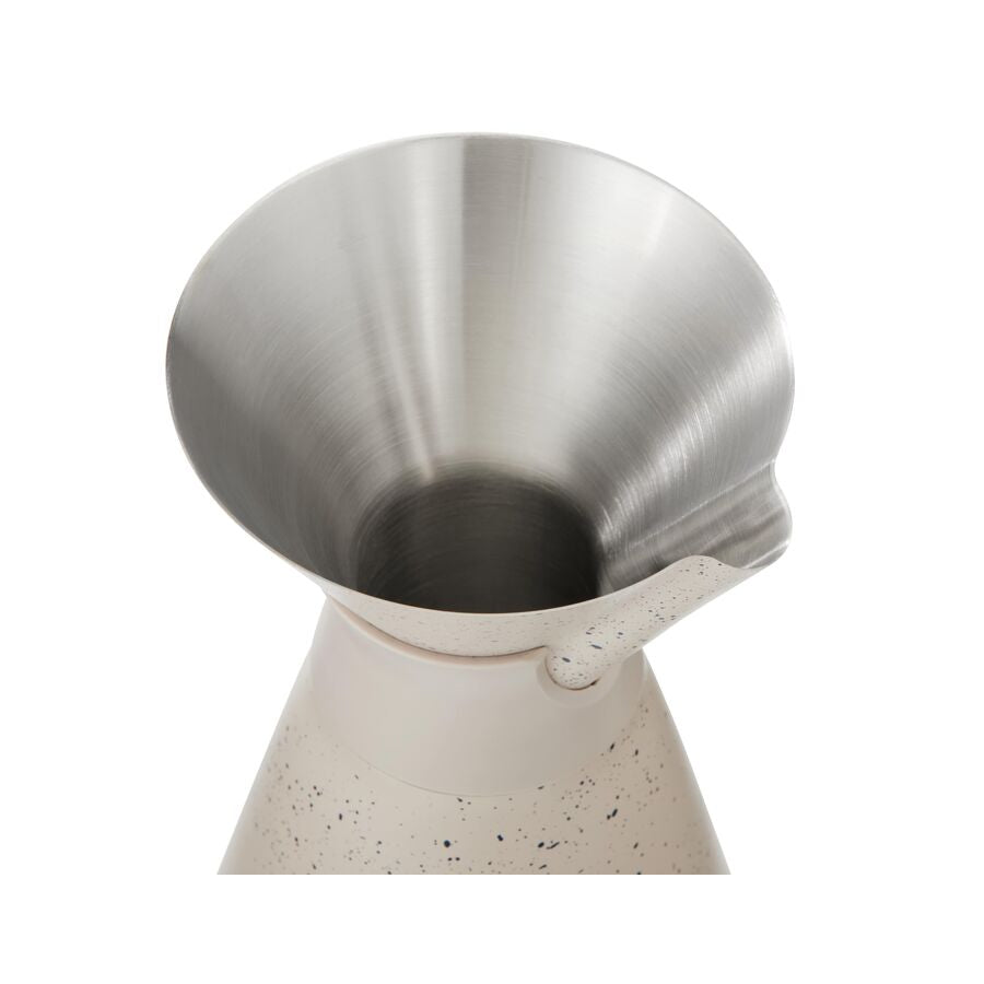 new-standard-carafe-k7 WebPDP-33oz_New_Standard_Carafe_Desert_Tan_Speckle_Studio__CAR1SVOS224_45_Lid_Off.jpg