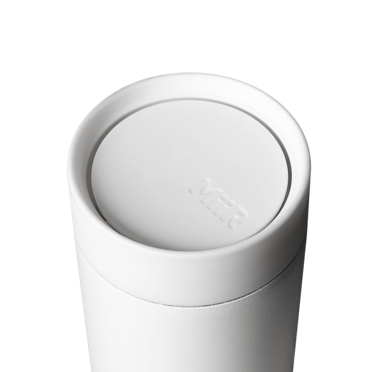 360-lid-g3 WebPDP-360_Lid_White__3602PNWM001_X2Studio_Closeup_Closed.jpg