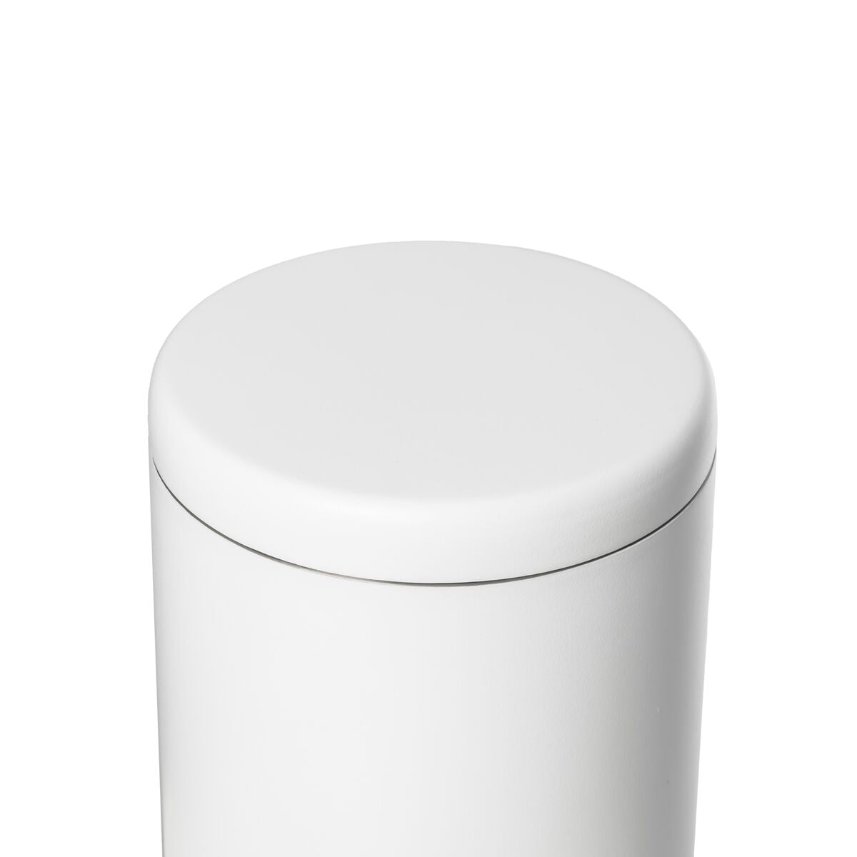 airlock-coffee-canister-u3 WebPDP-Airlock_Coffee_Canister__ACN2SVOS001_White_X2Studio_45_Deg_Lid_On.jpg