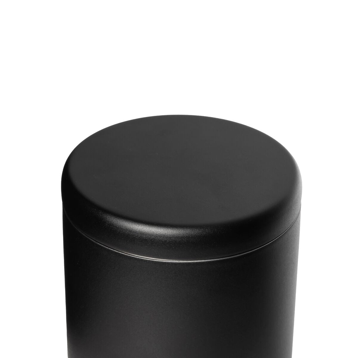 airlock-coffee-canister-u3 WebPDP-Airlock_Coffee_Canister__ACN2SVOS002_Black_X2Studio_45_Deg_Lid_On.jpg