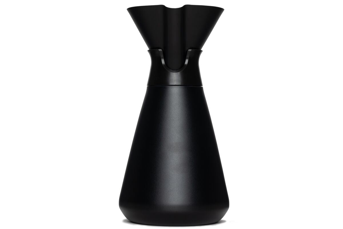 new-standard-carafe-e8 WebPDP-Carafe_Black_Studio_0722_270__CAR1SVOS002.jpg
