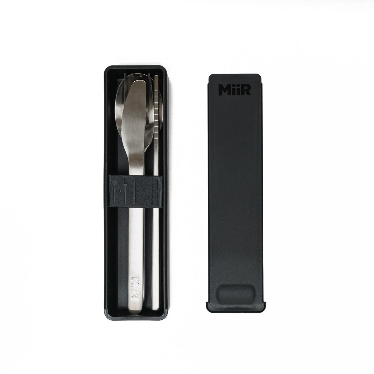 essential-utensil-set-q0 WebPDP-Essential_Utensil_Set__Studio_0323_Above_UTL1SNOS002.jpg