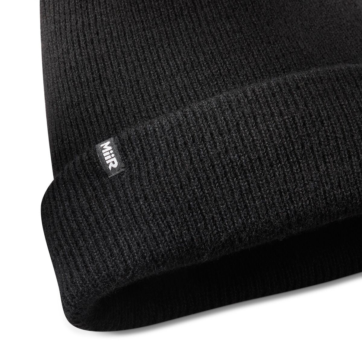 recycled-cashmere-beanie-s0 WebPDP-Recycled_Cashmere_Luxe_Beanie_Studio_Detail__BNE004002OS.jpg