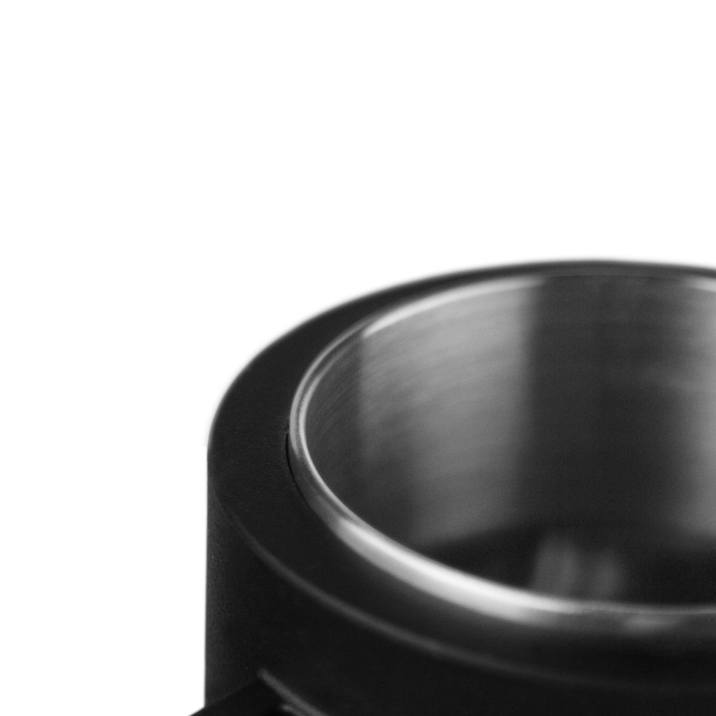 64oz-growler-c4 growlerdetail4_fb0f0b7d-3e89-4075-9191-31341ec4c1c0__402220.jpg